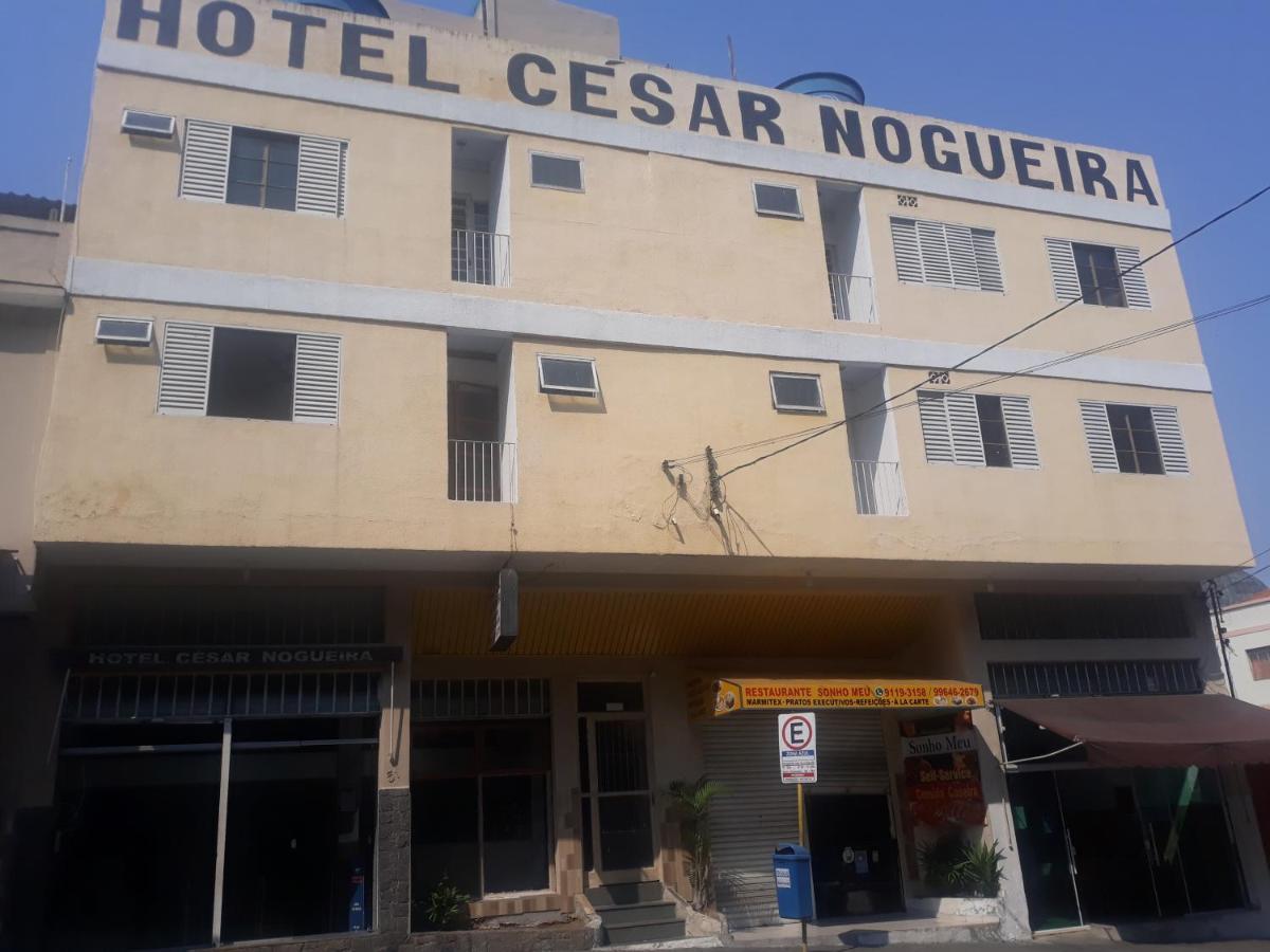 Hotel Cesar Nogueira Aparecida  Bagian luar foto