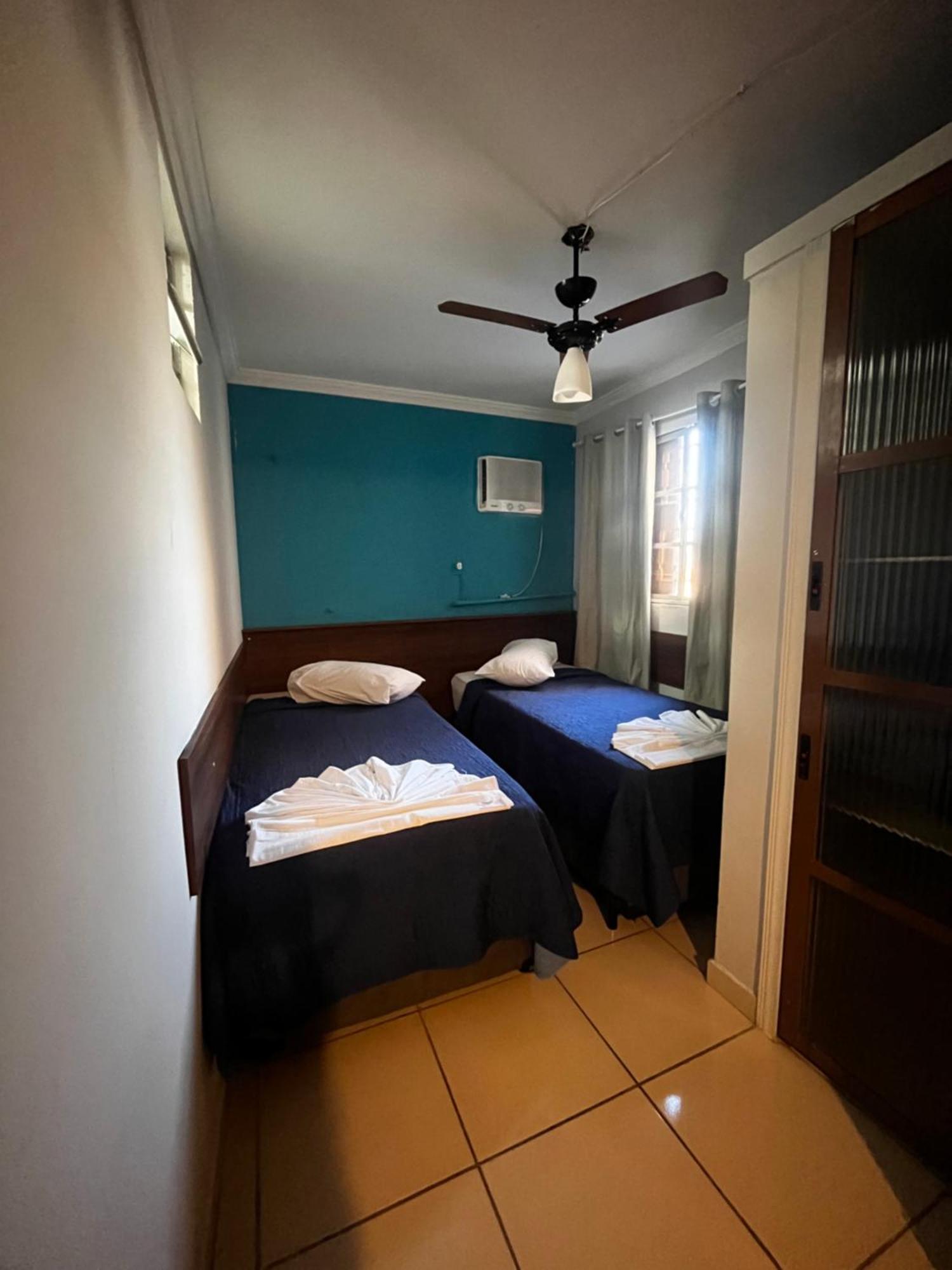Hotel Cesar Nogueira Aparecida  Bagian luar foto