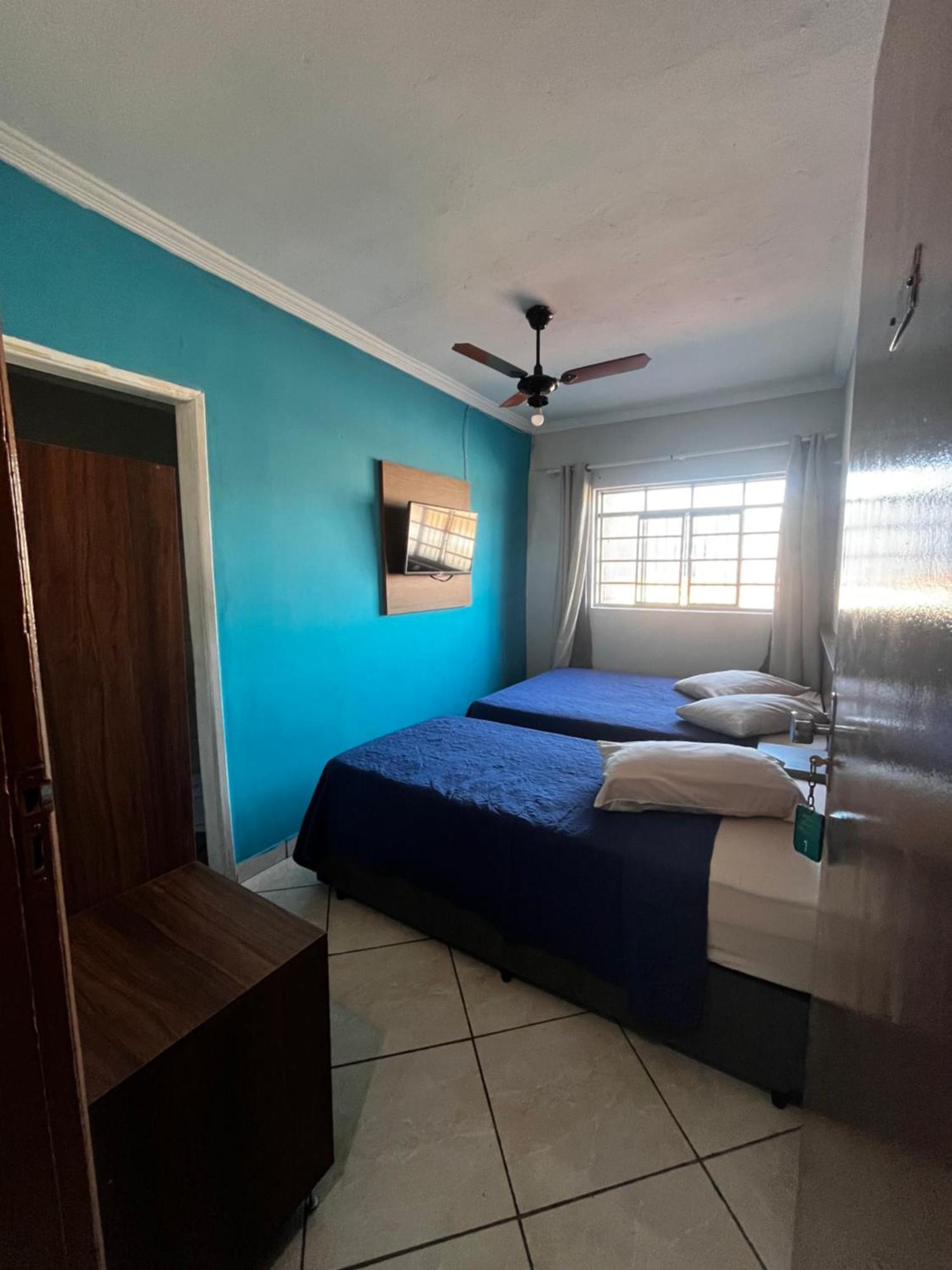 Hotel Cesar Nogueira Aparecida  Bagian luar foto