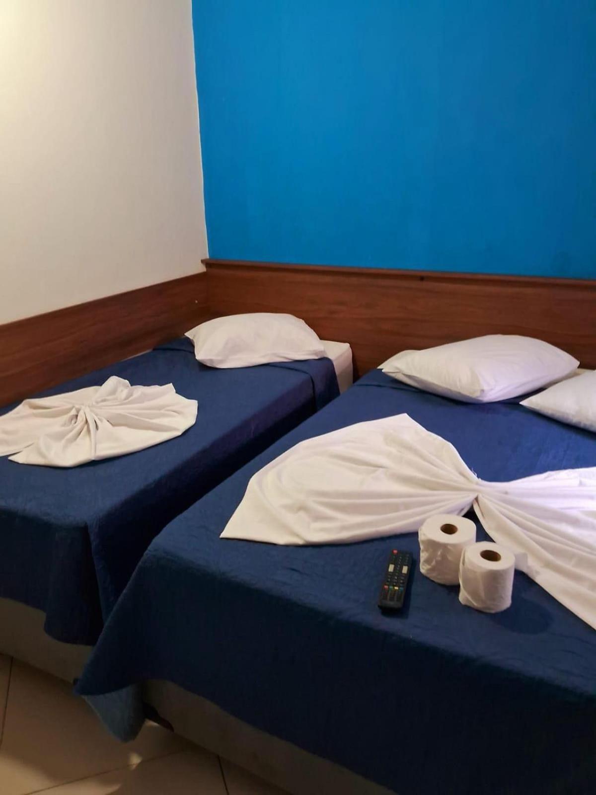 Hotel Cesar Nogueira Aparecida  Bagian luar foto