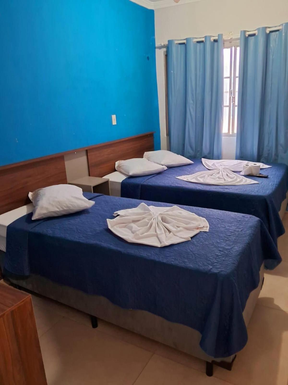 Hotel Cesar Nogueira Aparecida  Bagian luar foto